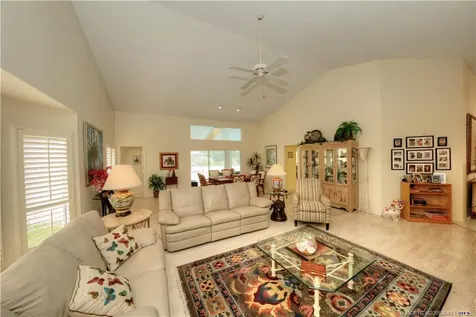 5903 SE Glen Eagle Way Stuart FL 34997