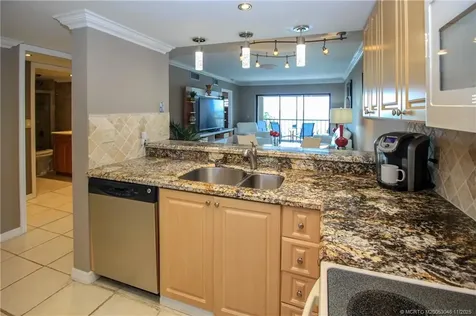 4720 NE Sandpebble Trace Stuart FL 34996