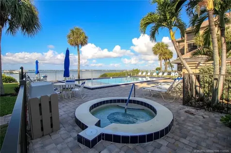 4720 NE Sandpebble Trace Stuart FL 34996