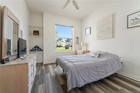 7756 SE Bay Cedar Circle Hobe Sound FL 33455