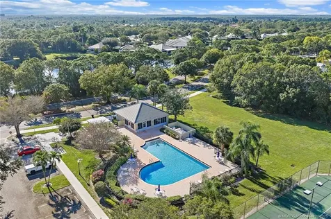 7756 SE Bay Cedar Circle Hobe Sound FL 33455