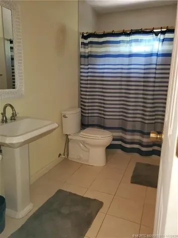 2366 SE Country Club Lane Stuart FL 34996