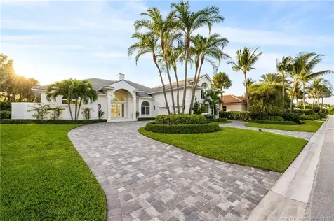 2925 SE Dune Drive Stuart FL 34996