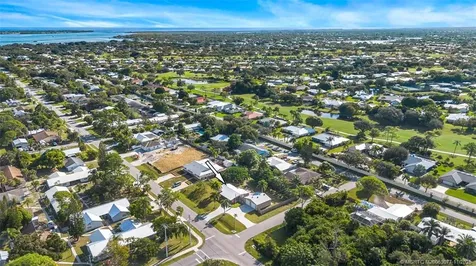 3194 SE Jefferson Street Stuart FL 34997