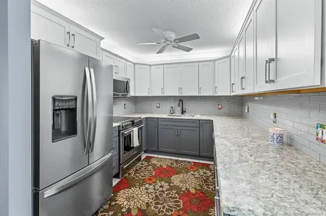 3194 SE Jefferson Street Stuart FL 34997