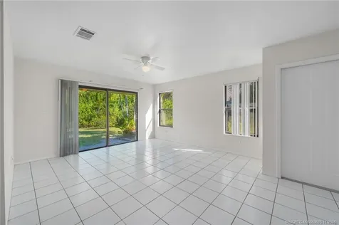 1456 SE Colchester Circle Port St Lucie FL 34952