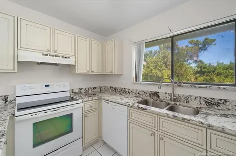 1456 SE Colchester Circle Port St Lucie FL 34952