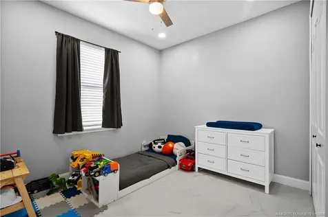 2662 SW Import Drive Port St Lucie FL 34987