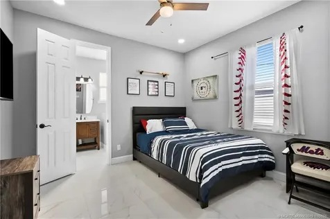 2662 SW Import Drive Port St Lucie FL 34987