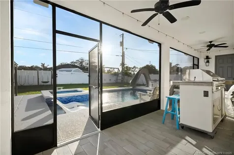 2662 SW Import Drive Port St Lucie FL 34987