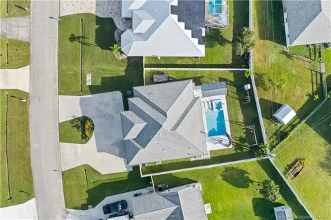 2662 SW Import Drive Port St Lucie FL 34987