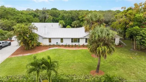 3717 SW Brassie Way Palm City FL 34990