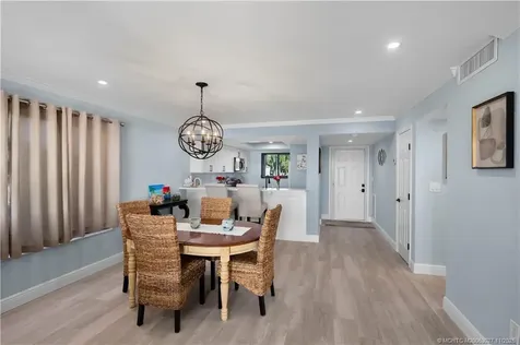 1600 NE Dixie Highway Jensen Beach FL 34957