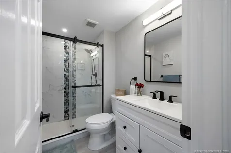 1600 NE Dixie Highway Jensen Beach FL 34957