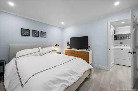 1600 NE Dixie Highway Jensen Beach FL 34957