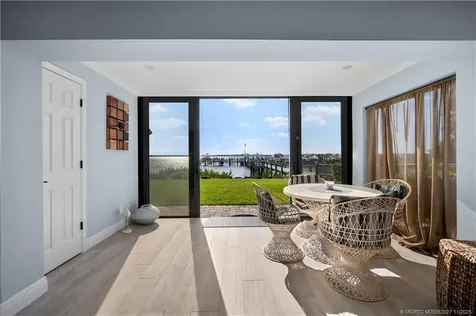 1600 NE Dixie Highway Jensen Beach FL 34957