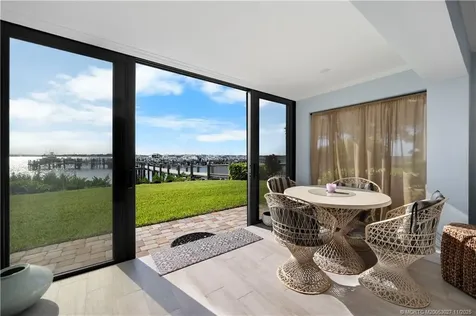 1600 NE Dixie Highway Jensen Beach FL 34957