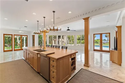 301 SE Harbor Point Drive Stuart FL 34996