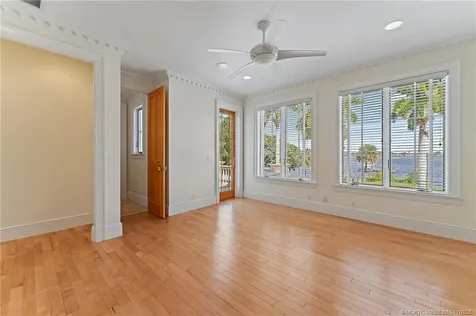 301 SE Harbor Point Drive Stuart FL 34996