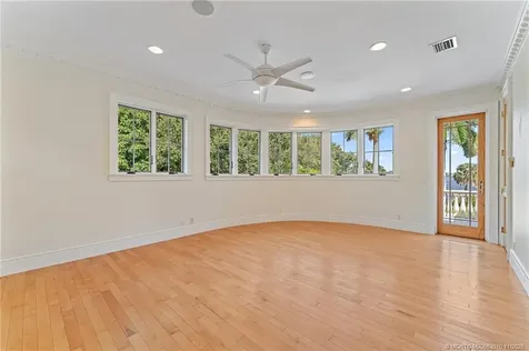 301 SE Harbor Point Drive Stuart FL 34996