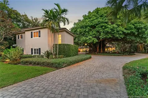 301 SE Harbor Point Drive Stuart FL 34996