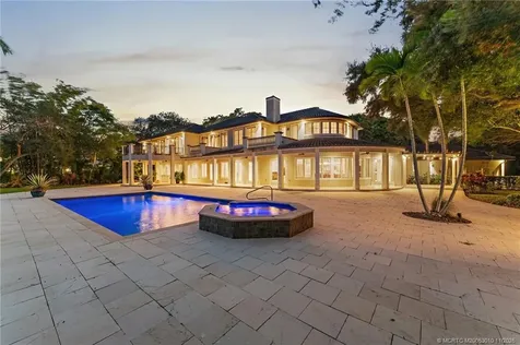 301 SE Harbor Point Drive Stuart FL 34996