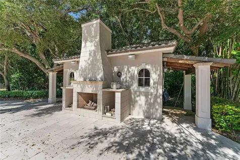 301 SE Harbor Point Drive Stuart FL 34996