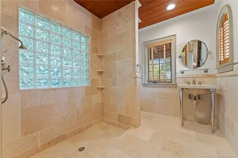 301 SE Harbor Point Drive Stuart FL 34996