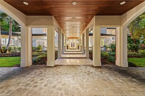 301 SE Harbor Point Drive Stuart FL 34996