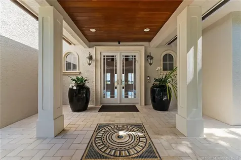 301 SE Harbor Point Drive Stuart FL 34996