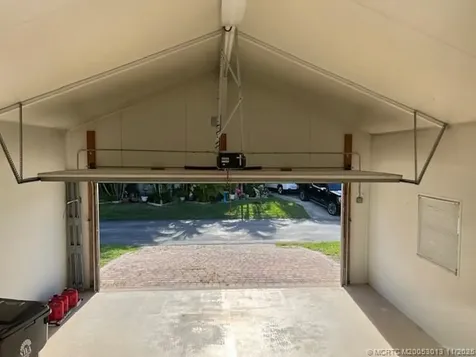 6298 S Ash Lane Lantana FL 33462