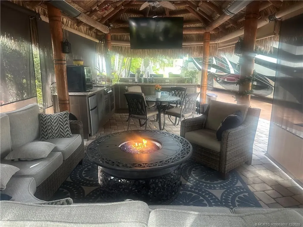 397 NW Chipshot Lane Port St Lucie FL 34986