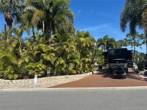 397 NW Chipshot Lane Port St Lucie FL 34986