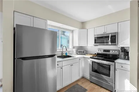 2725 NE Indian River Drive Jensen Beach FL 34957