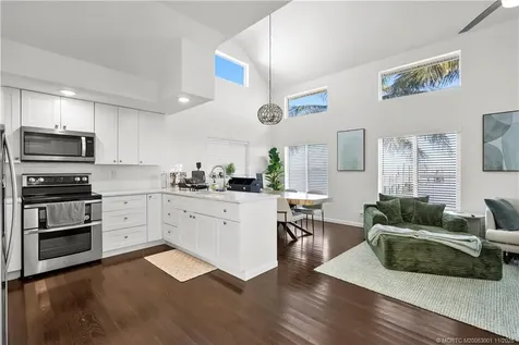 2725 NE Indian River Drive Jensen Beach FL 34957