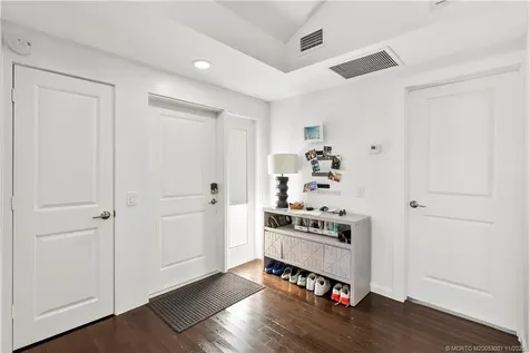 2725 NE Indian River Drive Jensen Beach FL 34957