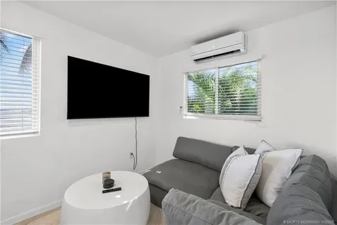 2725 NE Indian River Drive Jensen Beach FL 34957