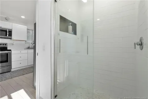 2725 NE Indian River Drive Jensen Beach FL 34957