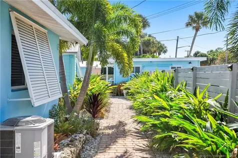 2725 NE Indian River Drive Jensen Beach FL 34957