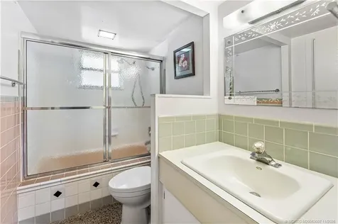 1395 NE Waveland Avenue Jensen Beach FL 34957