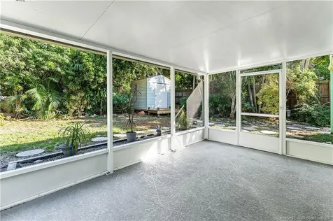 1395 NE Waveland Avenue Jensen Beach FL 34957