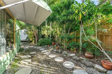 1395 NE Waveland Avenue Jensen Beach FL 34957