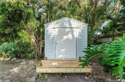 1395 NE Waveland Avenue Jensen Beach FL 34957