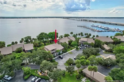 248 NE Edgewater Drive Stuart FL 34996