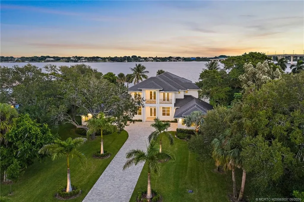 505 SE Saint Lucie Boulevard Stuart FL 34996