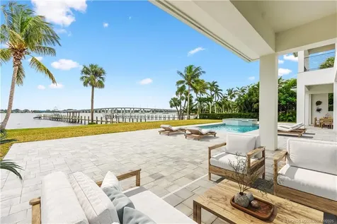 505 SE Saint Lucie Boulevard Stuart FL 34996