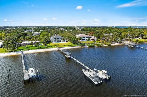 505 SE Saint Lucie Boulevard Stuart FL 34996