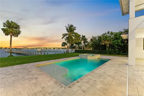 505 SE Saint Lucie Boulevard Stuart FL 34996