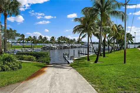 505 SE Saint Lucie Boulevard Stuart FL 34996