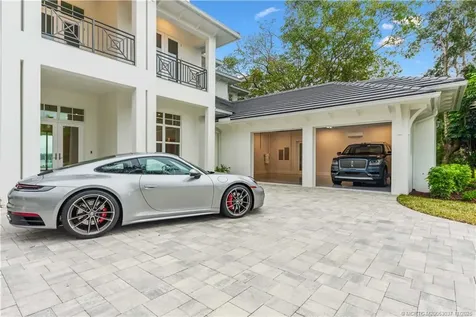 505 SE Saint Lucie Boulevard Stuart FL 34996